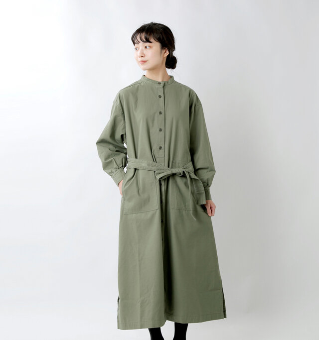 Fabrique En Planete Terre コットンサテンクロス ミリタリーワンピース 212 051 Yh Piu Di Aranciato ピウディアランチェート キナリノモール Fabrique En Planete Terre コットンサテンクロス ミリタリーワンピース 212 051 Yh Piu Di Aranciato ピウディアランチェート キナリノモール