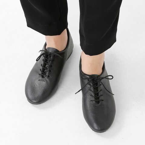 シンプルで上質。一生ものの《レディース革靴ブランド》18選 | キナリノ