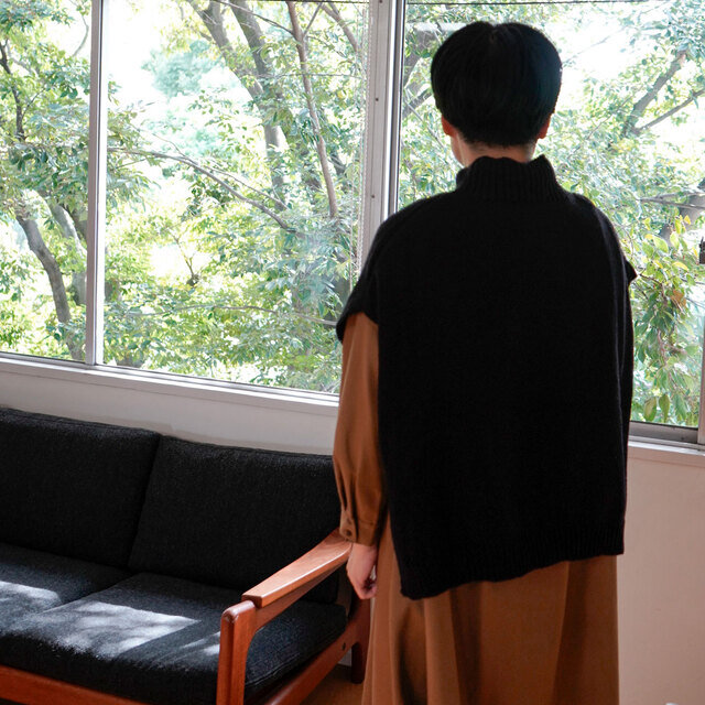 着用カラー:クロ