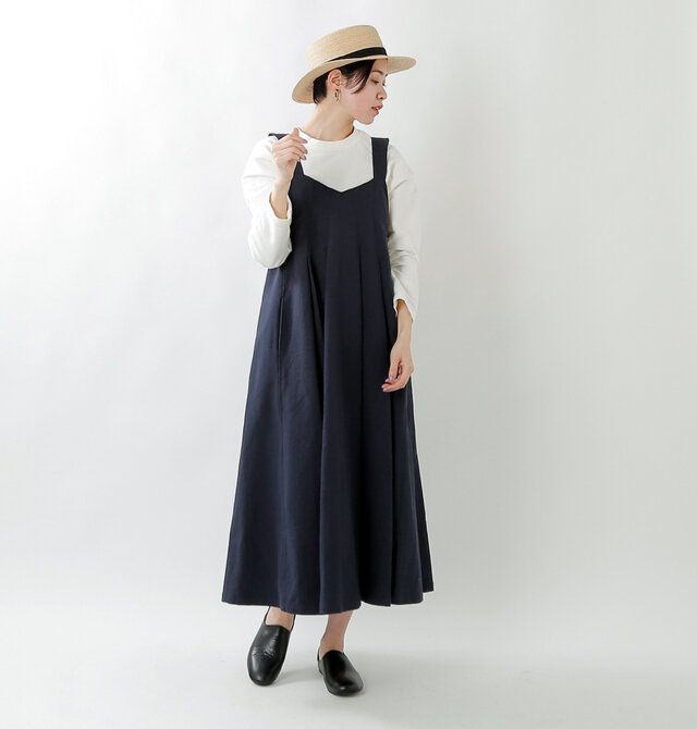 model:163cm / 43kg color : navy / size : 1