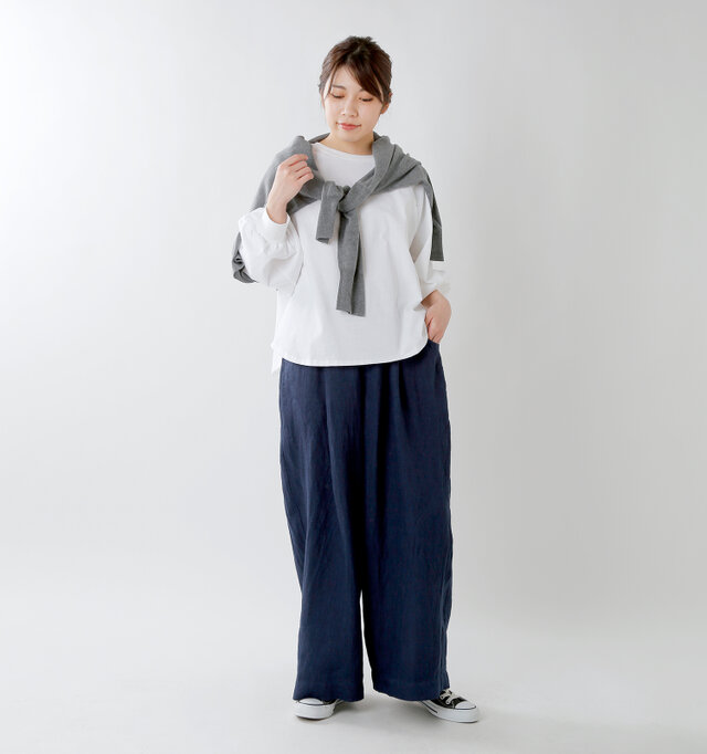 model hikari:165cm / 48kg
color : white / size : F