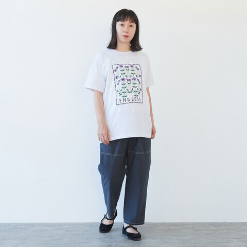 yuni｜souvenir embroidery Tシャツ 1701CT008241