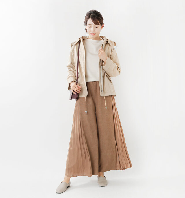 model mizuki:168cm / 50kg
color : gray / size : 38(約24.0cm)