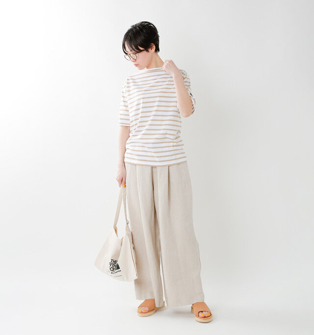model saku:163cm / 43kg
color : white×beige / size : 3