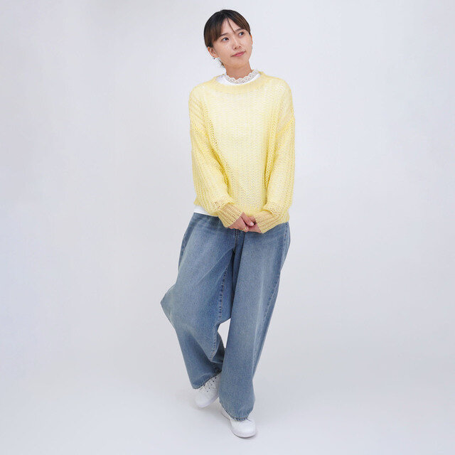 white / model : 168cm