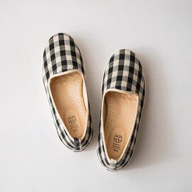 hanamikoji｜スリッポン　シンプルチェック(ブラック×キナリ）　靴 シューズ