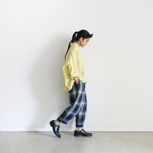 Model 158cm、レモン着用