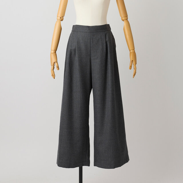 color: グレー<UT502AW55>