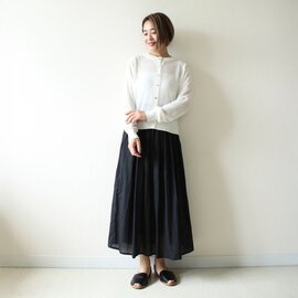 OMNES|【20%OFF】風をまとうように軽やかに。一枚で決まる主役ロングスカート