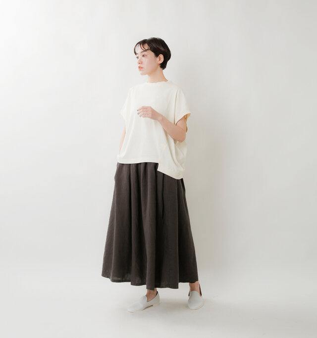 model saku:163cm / 43kg
color : ecru beige / size : 38