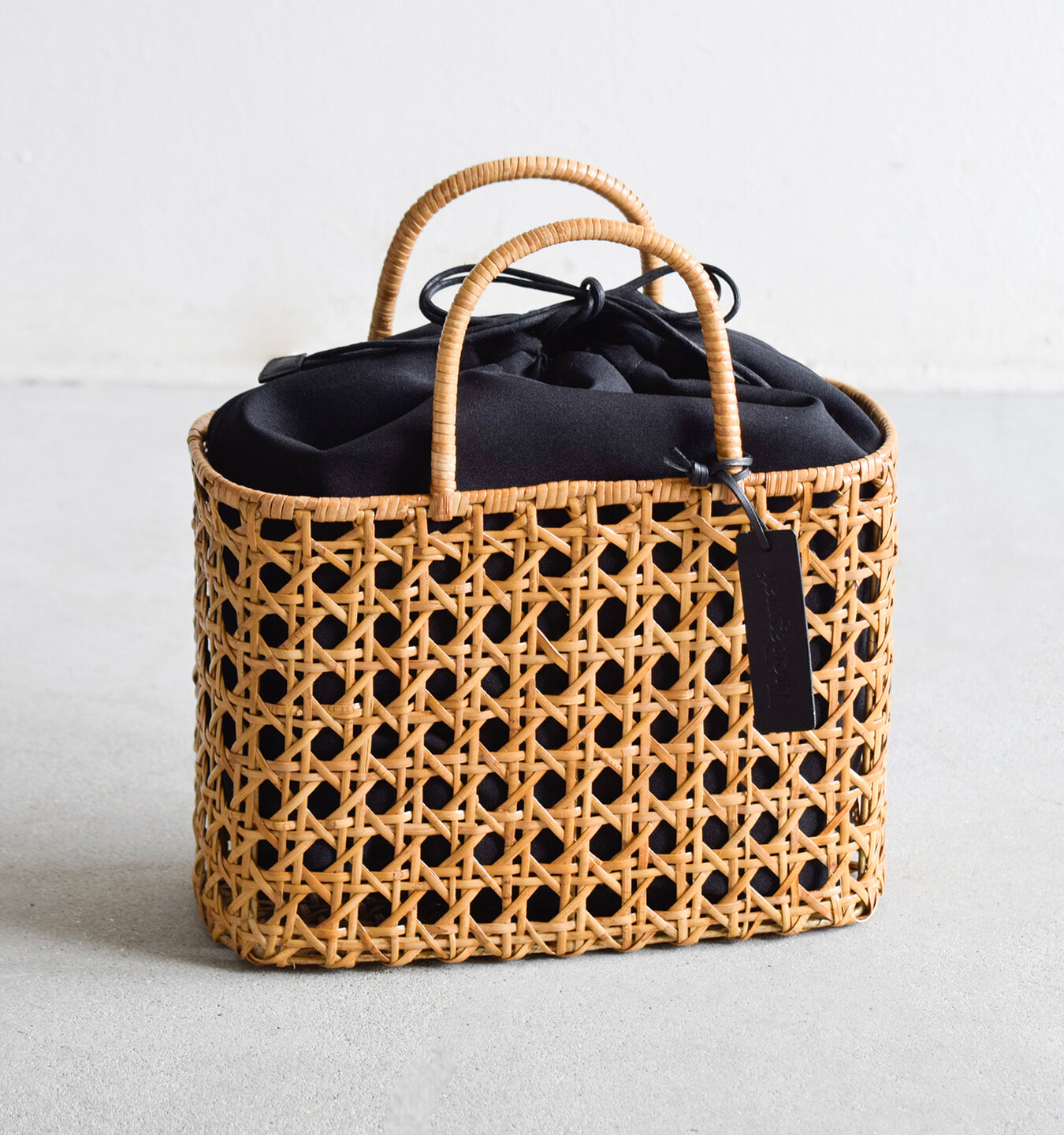The Bagmati Aranciato別注 バンブー 巾着スクエアかごバッグ Bbk19 10 Ms Piu Di Aranciato ピウディアランチェート キナリノモール