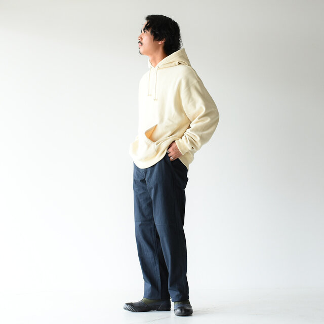 173cm / 58kg
color : navy(col.02) / size : 2(M)