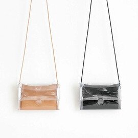 i ro se|SEAMLESS SHOULDER CASE-PVC ショルダーバッグ