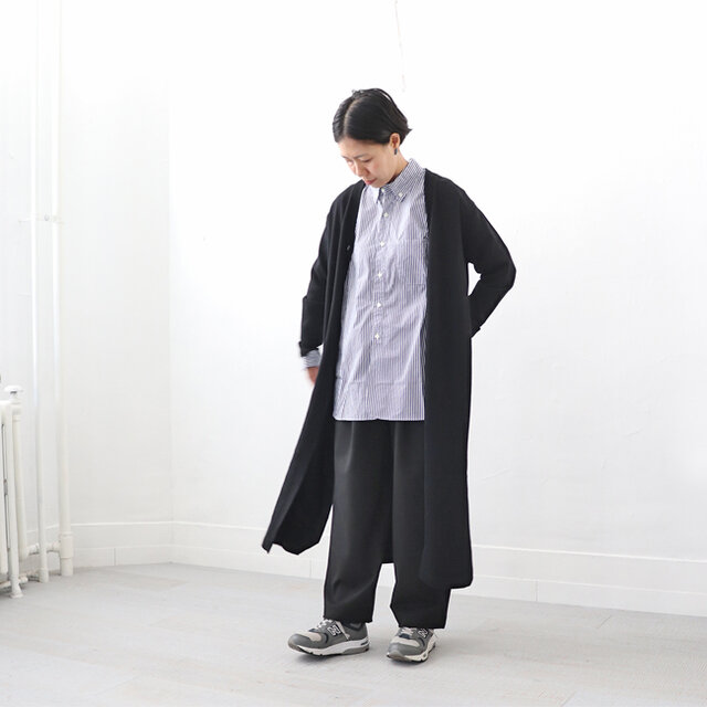 ブラック / 2 着用、モデル身長:160cm