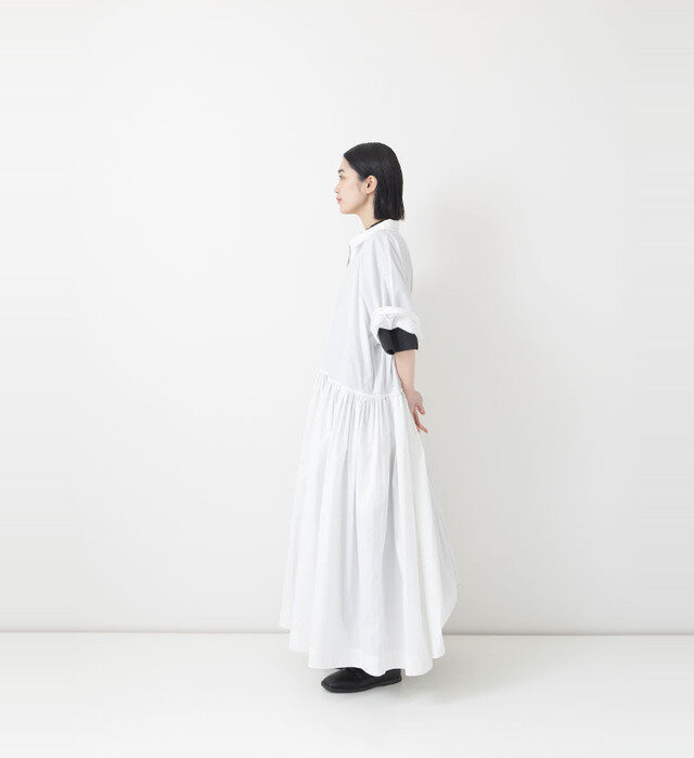 color : WHITE , model : 162cm