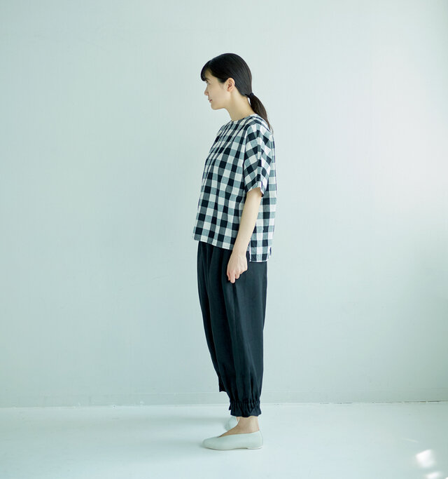 モデル165cm 着用サイズ:0(BLACK)
