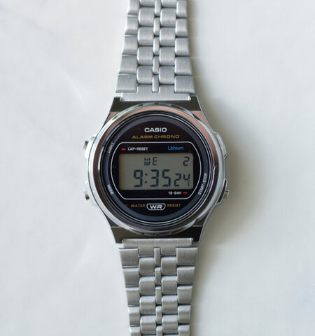 CASIO｜スタンダード ラウンド デジタル 腕時計 a171we-1a-rf