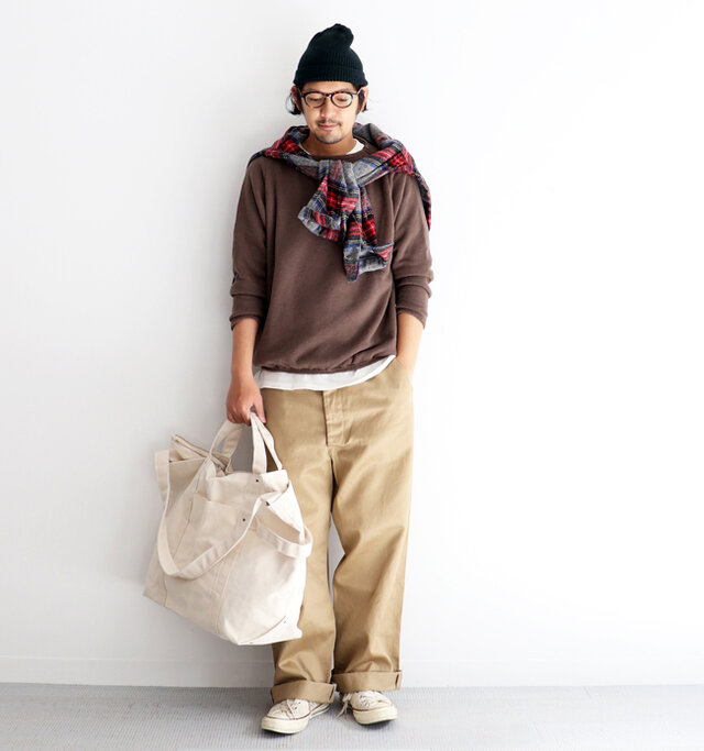 ブラウン / 2 着用、モデル身長:176cm、体重:65kg