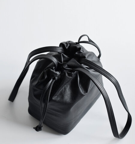 Ampersand｜ウォッシャブル レザー 巾着バッグ “WB tote bag S” ap22-a03-fn