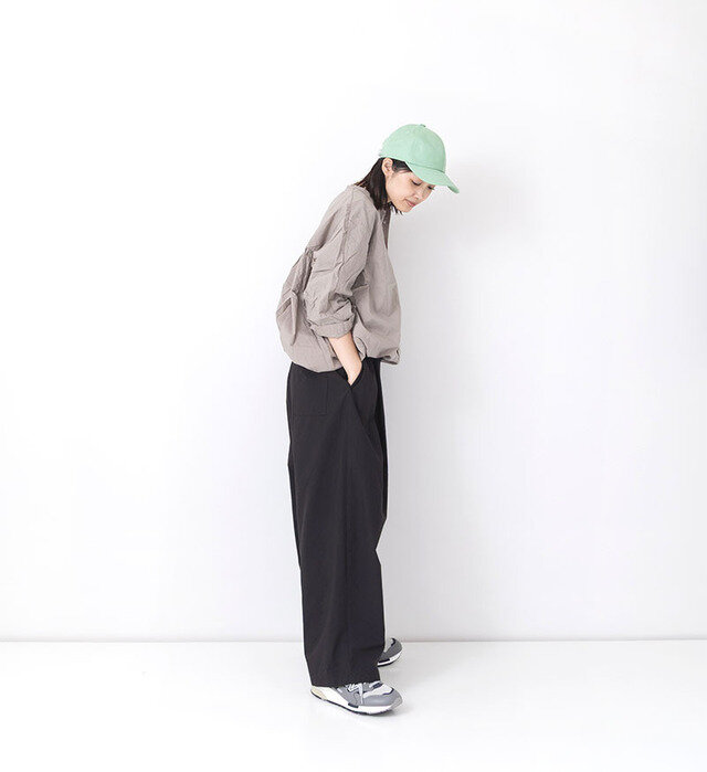color : BLACK / 2 , model : 162cm