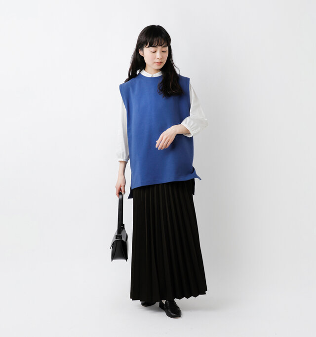 model mariko:162cm / 47kg
color : blue / size : F