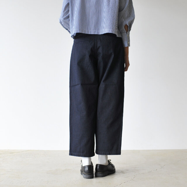 (Back)