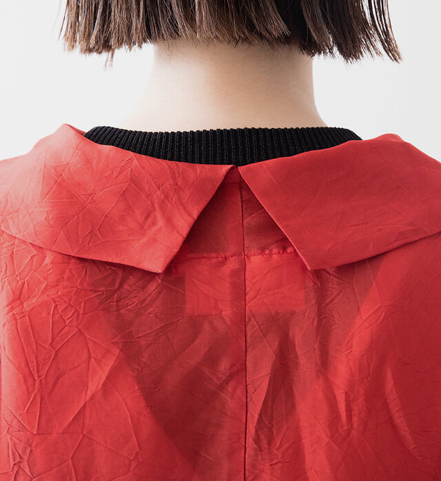 color : RED , model : 162cm