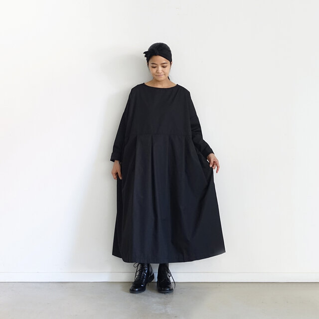 Model 158cm、Black 着用