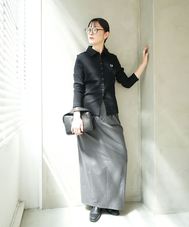 身長:165cm/着用カラー:102 BLACK/着用サイズ:10
