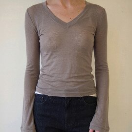 kiehtova|CLEAN SILHOUETTE VTOPS トップス カットソー シアー
