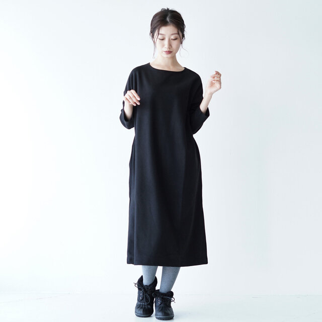 モデル:166cm / 47kg
color : black(col.990) / size : free(フリーサイズ)