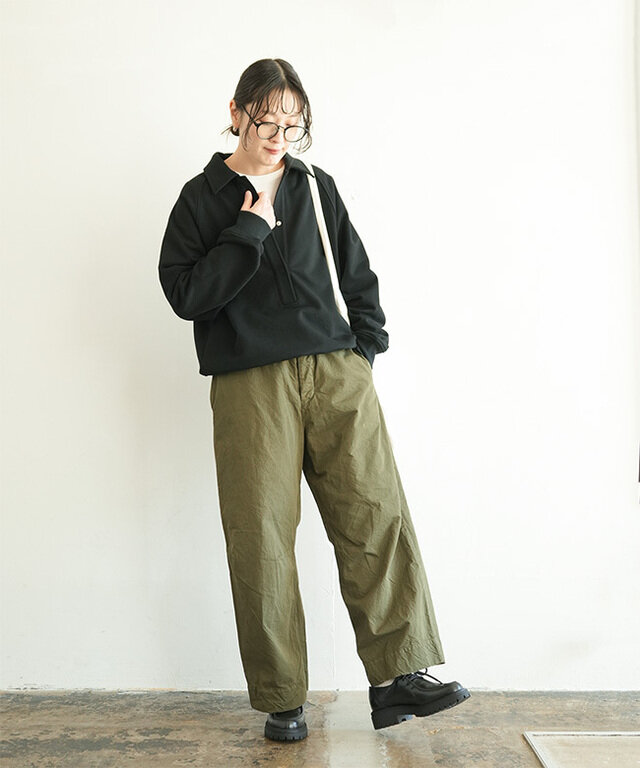 身長:165cm / カラー:Khaki / サイズ:Free