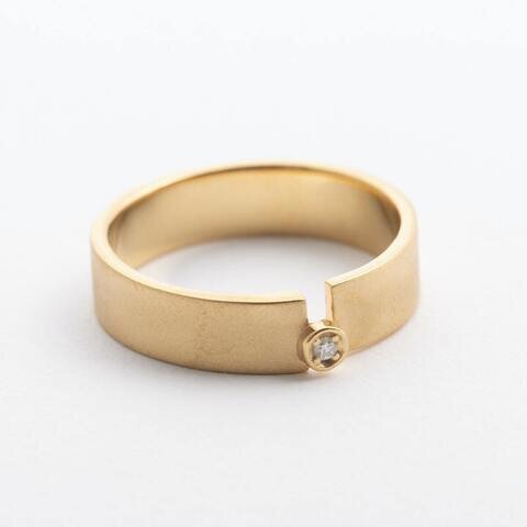 LISRIQUE｜point  ring ダイヤモンド