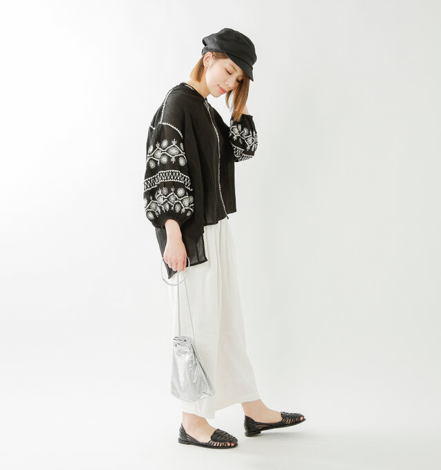 model mei:165cm / 50kg
color : black / size : 38