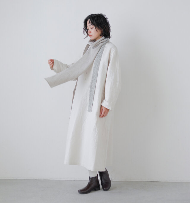 model saku：163cm / 43kg 
color : vintage white / size : F