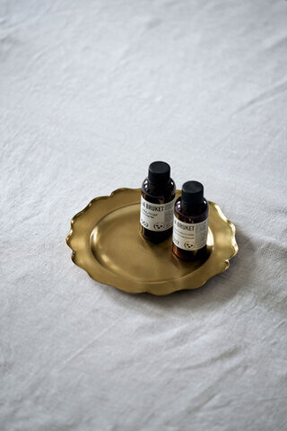 fog linen work|置くだけで絵になる。ブラス デコラティブプレート S・M kurashisha fogitem 新生活