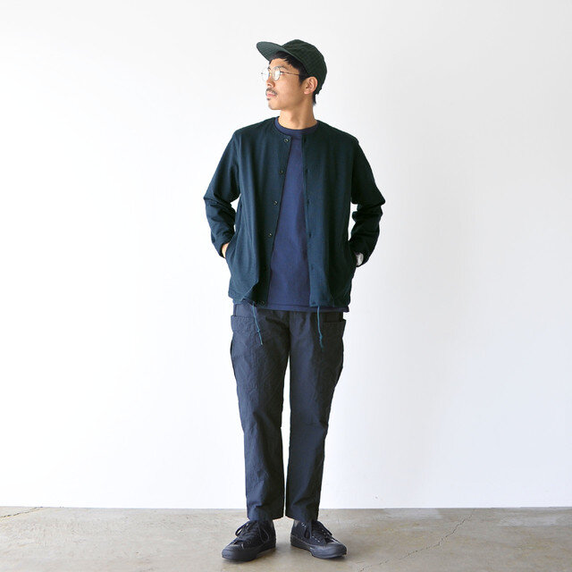 color : green check
シックなカラーとシンプルなデザインで男性の方にもお使いいただけます♪