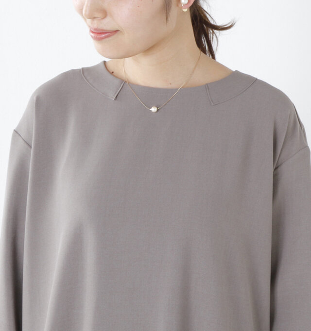 model yama:167cm / 49kg
color : off white / size : one