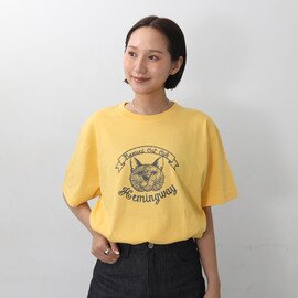 くらし舎 × 保護猫カフェヘミングウェイ|1匹の猫が、次の幸せを連れてくる。保護猫カフェヘミングウェイ ヘミングウェイオリジナルロゴTシャツ kurashisha