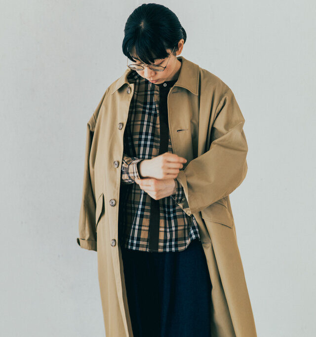 着用サイズ 0(モデル 162cm)/ BEIGE 着用