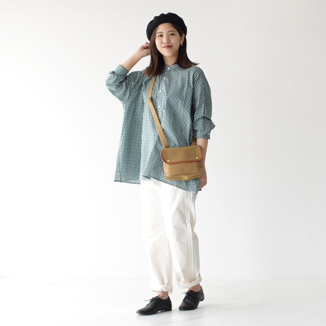 モデル: 157cm / 47kg
color:green×white / size:フリーサイズ