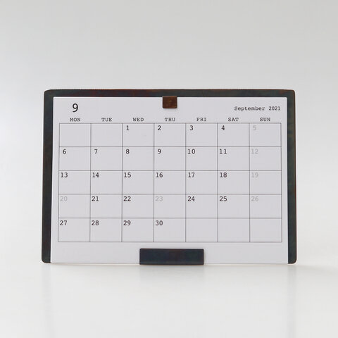 PICUS｜Brass Desktop Calendar