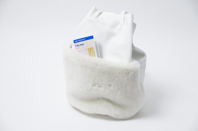 着用カラー:CANELA/WHITE - FRENCH MERINO
