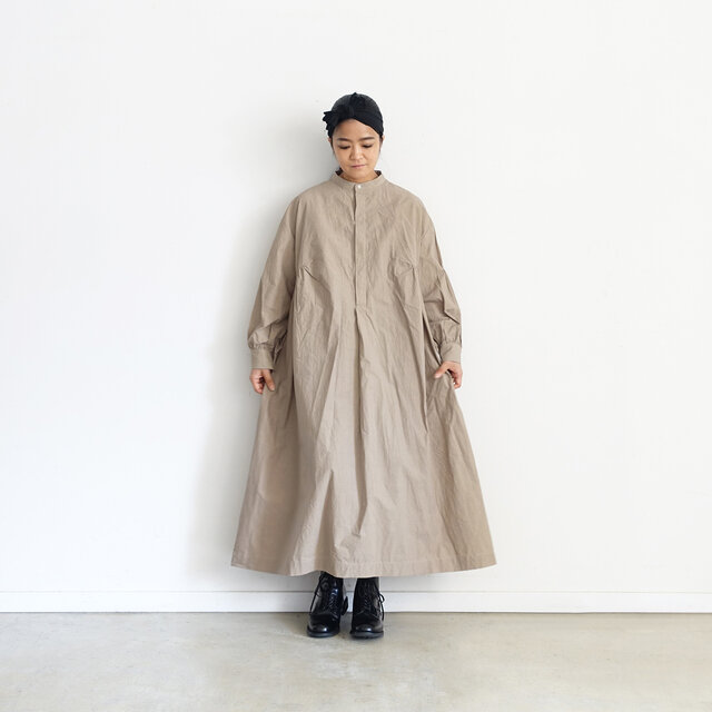 Model 158cm、Beige 着用