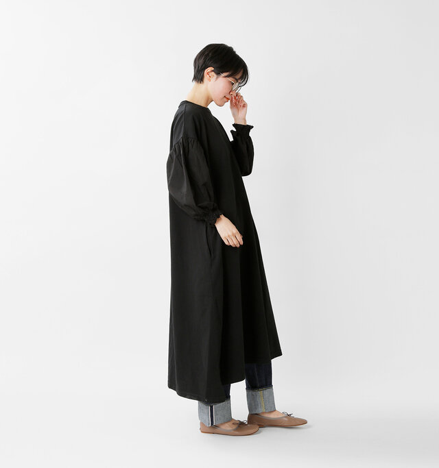 color : black / size : F