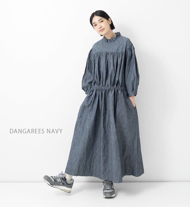 col:DANGAREES NAVY , model : 162cm