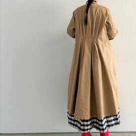 Anne number of｜「踊る大捜査線の青島」に 見えない カーキグリーンのコート