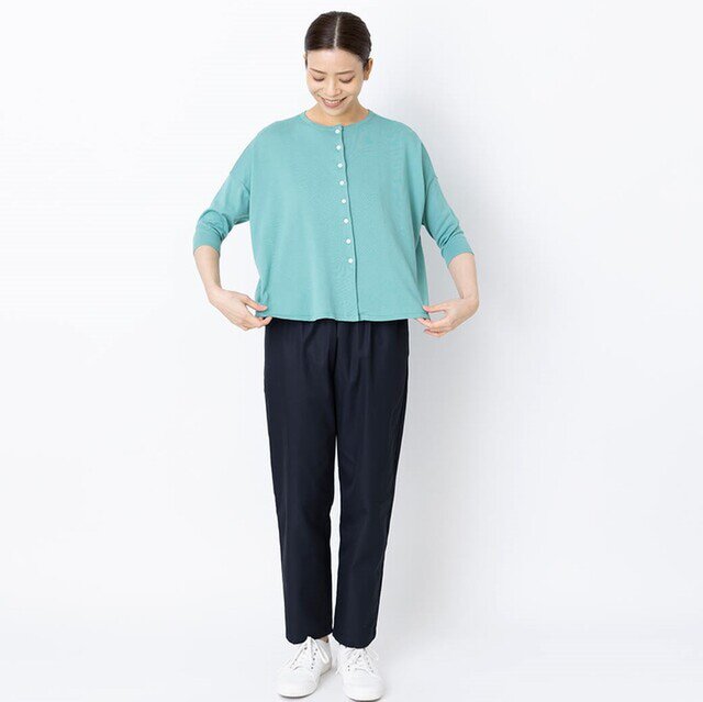 モデル168cm 着用カラー:ライトグリーン