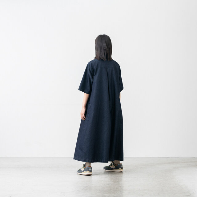 モデルの身長は158cm