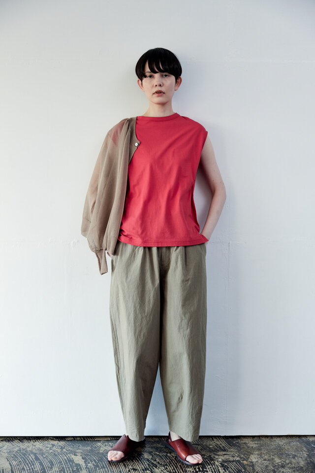 20/BEIGE モデル身長173cm